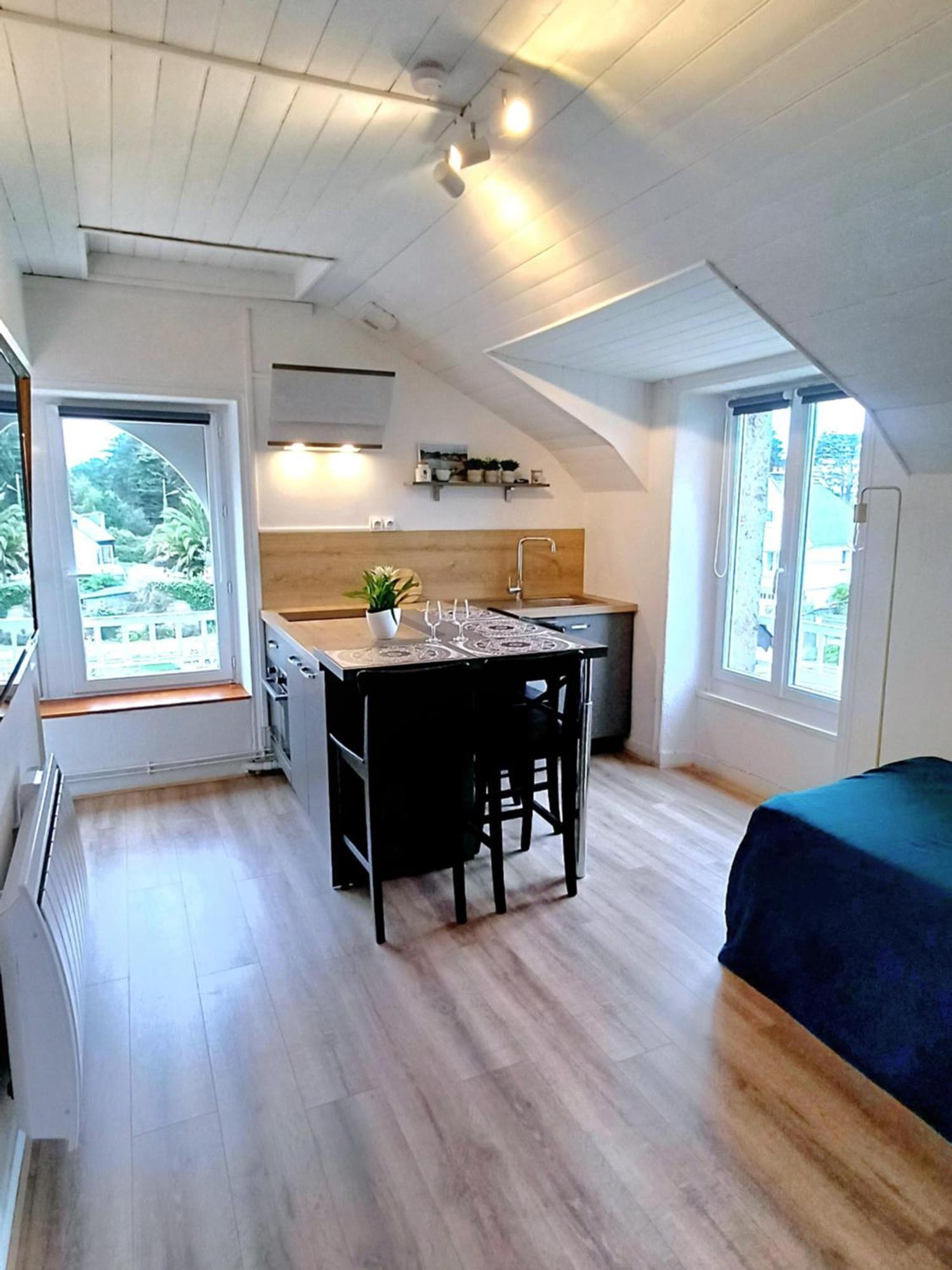 Appartement A Cote Du Port De Ploumanac'H Perros-Guirec Exterior foto